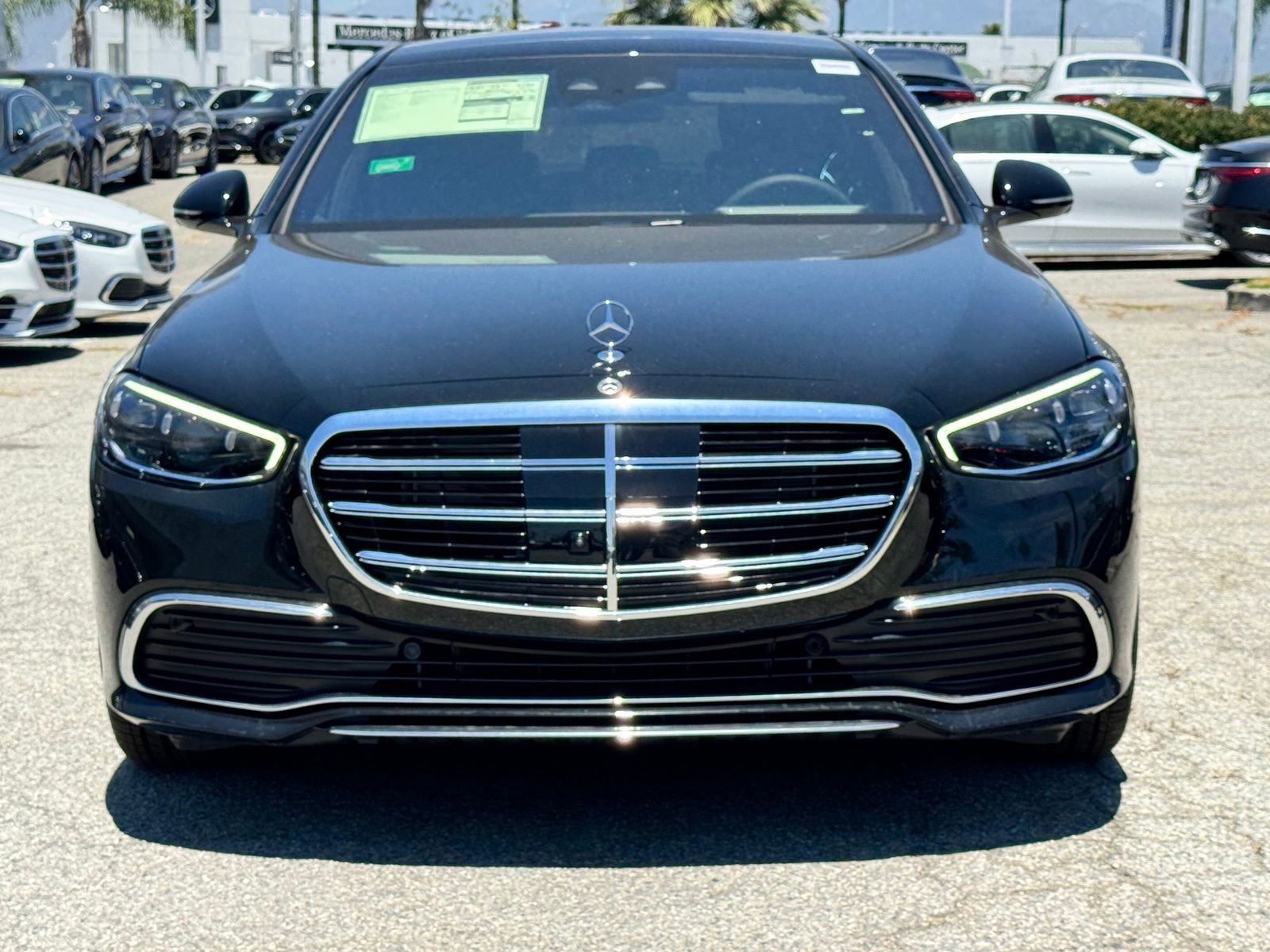 New 2025 Mercedes-Benz S 580e 4MATIC Sedan image 5