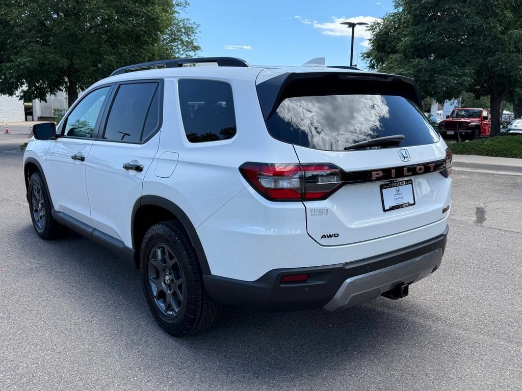 Certified 2026 Honda Pilot TrailSport image 8