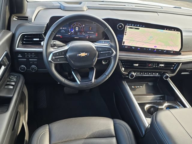 Used 2025 Chevrolet Tahoe LT RWD image 11