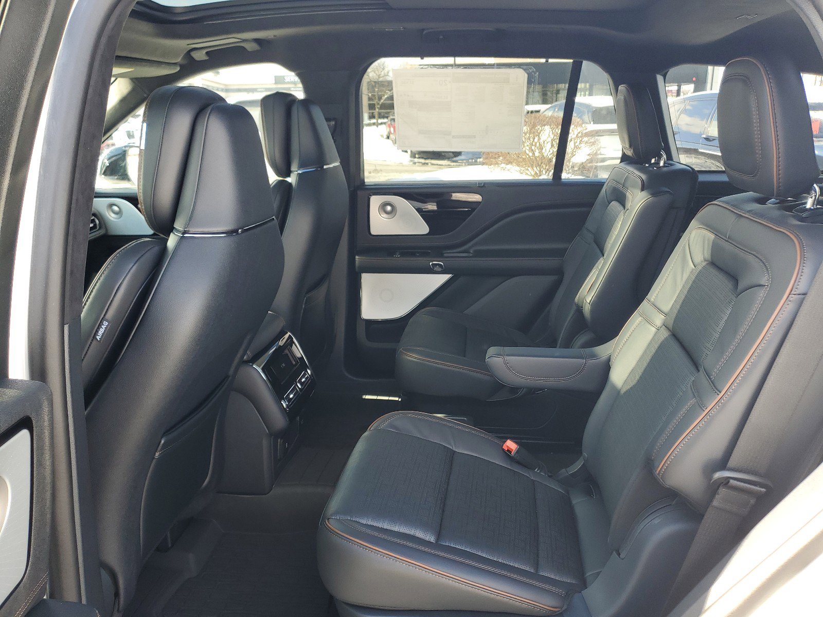 New 2025 Lincoln Aviator Black Label image 24
