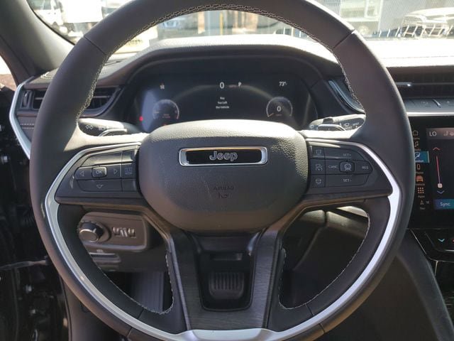 New 2026 Jeep Grand Cherokee Altitude AWD/4WD image 24