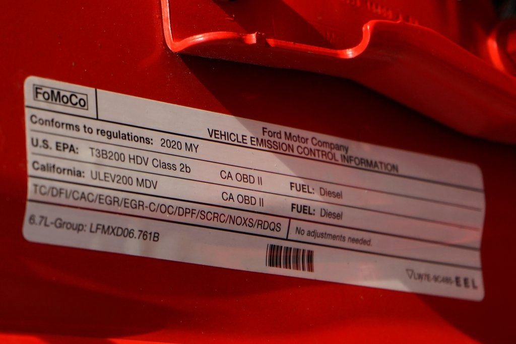 Used 2020 Ford F250 XLT w/ FX4 Off-Road Package image 14