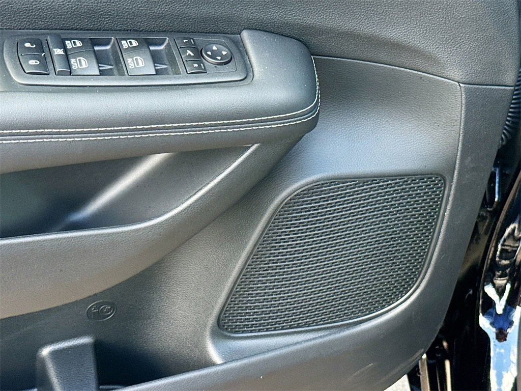 New 2026 Chrysler Pacifica Limited w/ S Appearance Package image 19