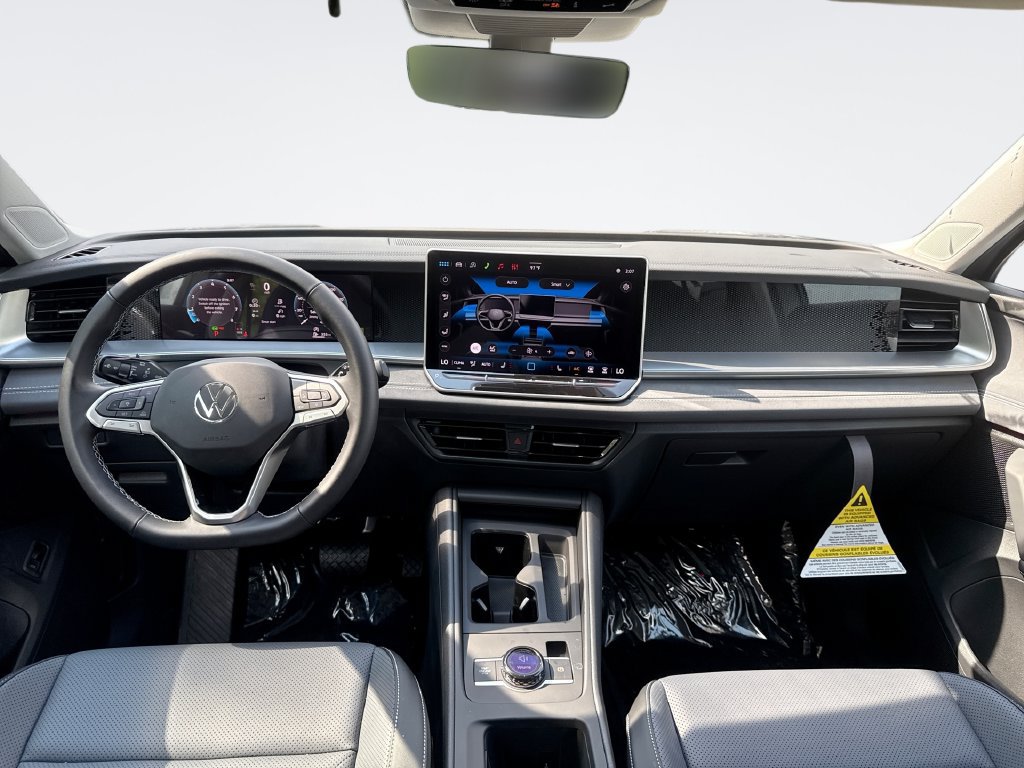 New 2026 Volkswagen Tiguan SE FWD image 22