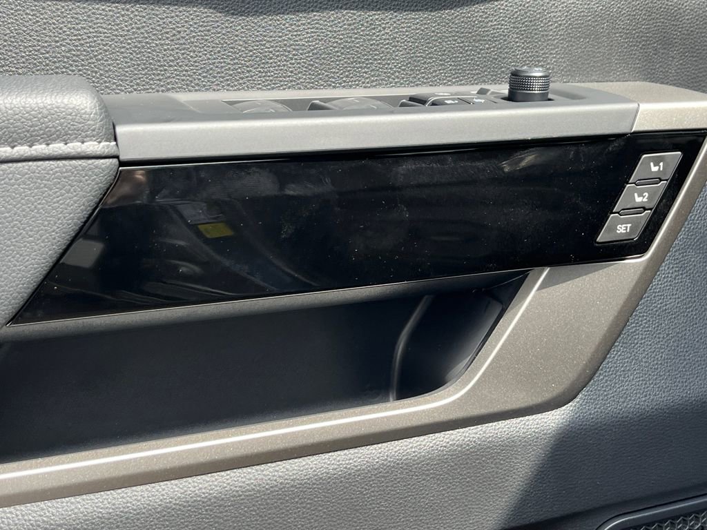 New 2026 Toyota Tundra Limited image 7