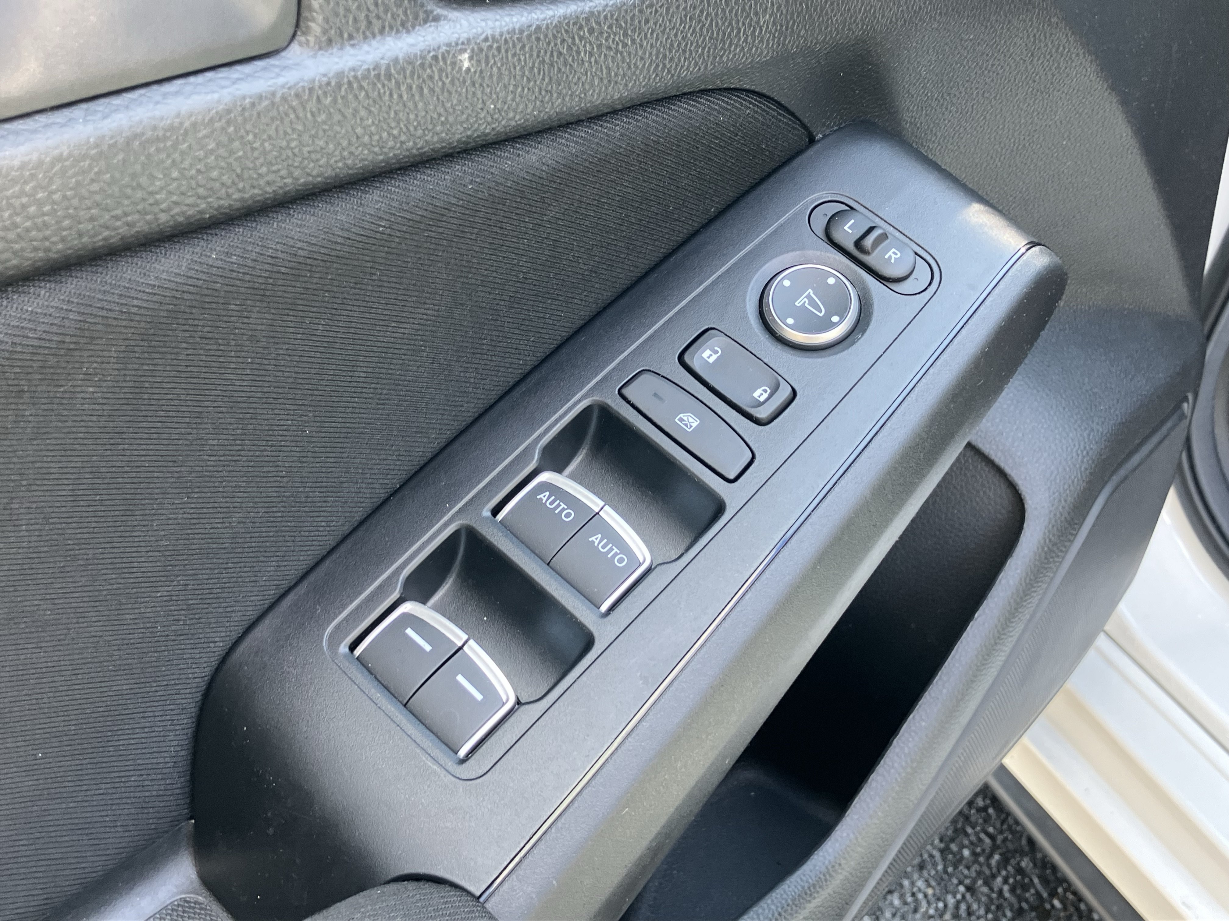 Used 2025 Honda Civic Sport image 15