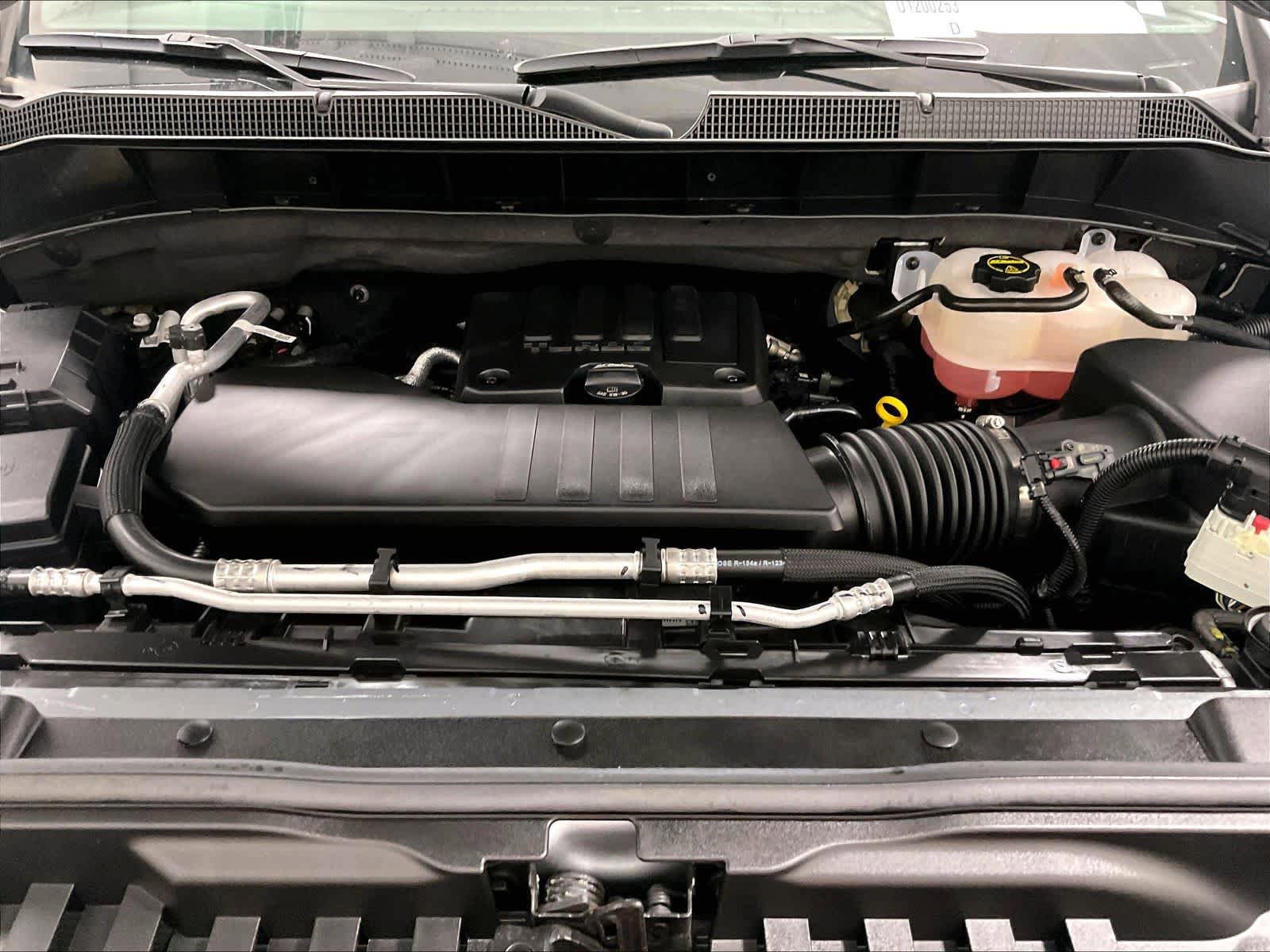 Used 2024 Chevrolet Silverado 1500 LT image 29