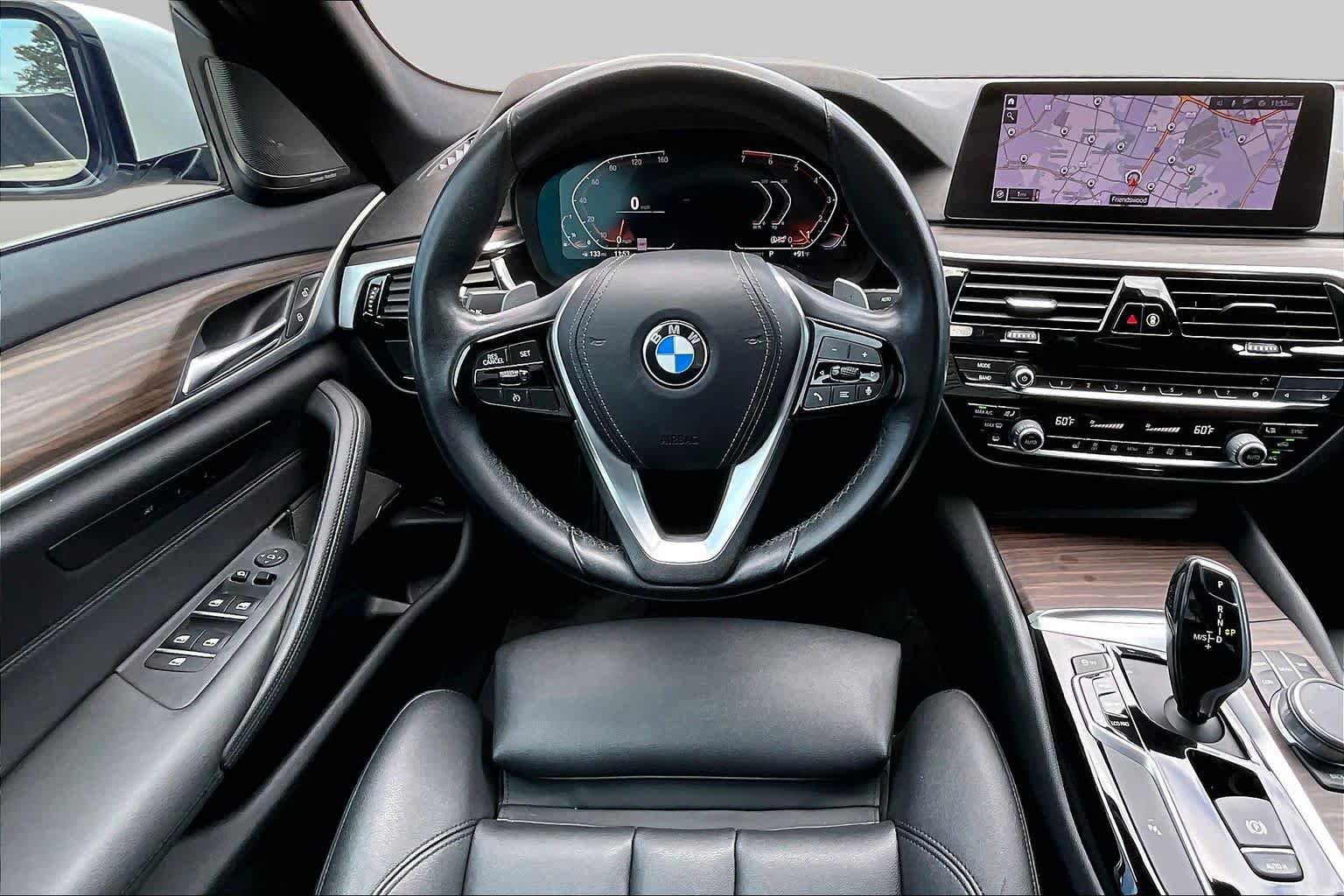 Used 2020 BMW 530i w/ Premium Package RWD image 6