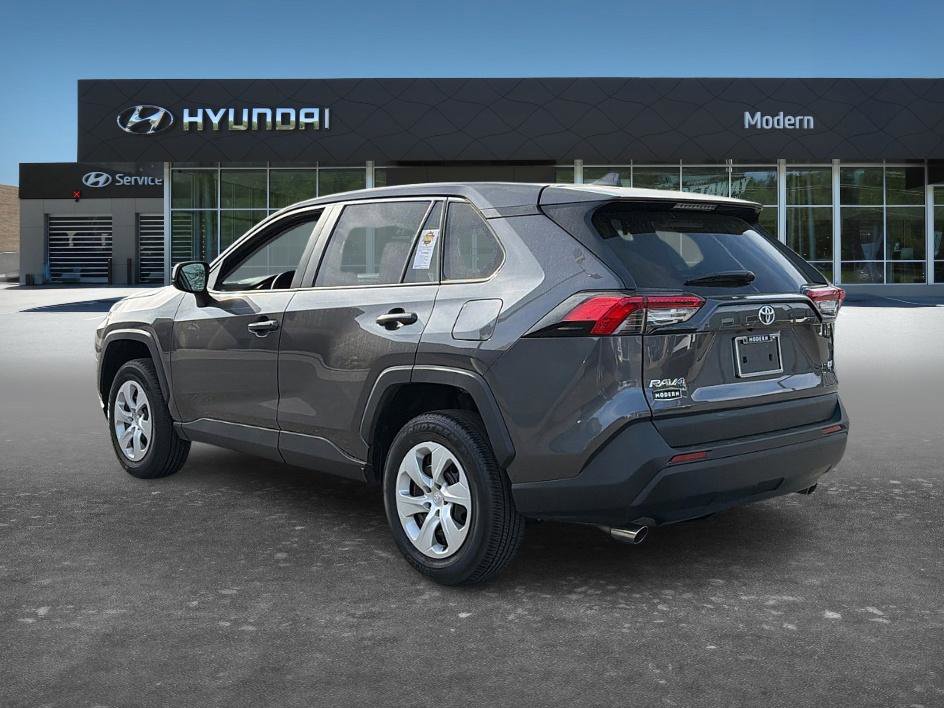Used 2025 Toyota RAV4 LE FWD image 5