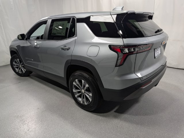 New 2027 Chevrolet Equinox LT FWD image 5