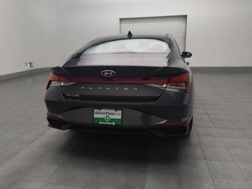 Used 2021 Hyundai Elantra SEL w/ Convenience Package FWD image 7