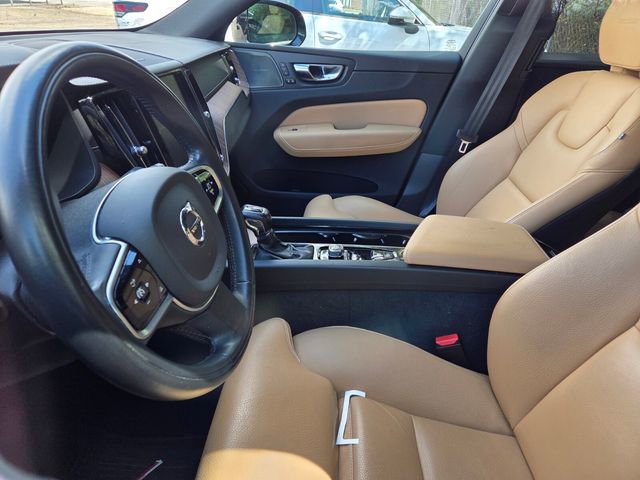 Used 2020 Volvo XC60 T5 Inscription w/ Protection Package Premier image 8