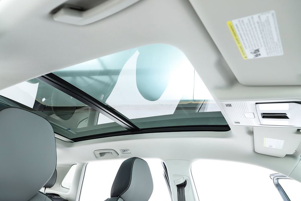 New 2026 Volkswagen Tiguan SE image 76