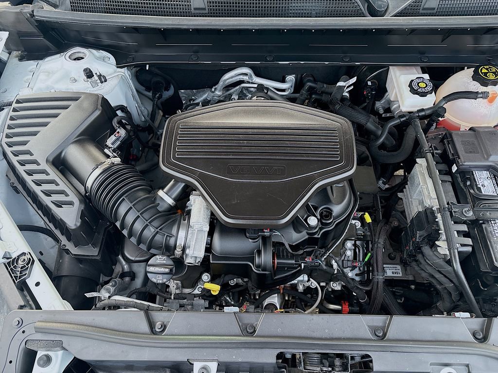 Used 2023 GMC Acadia AT4 w/ Preferred Package image 33