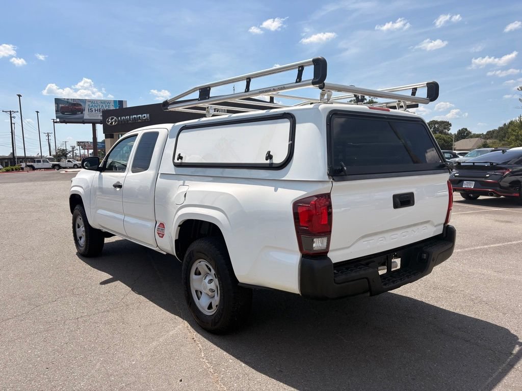 Used 2023 Toyota Tacoma SR RWD image 5