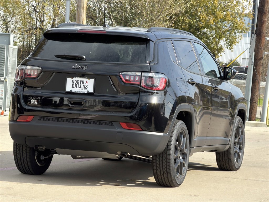 New 2026 Jeep Compass Latitude image 5