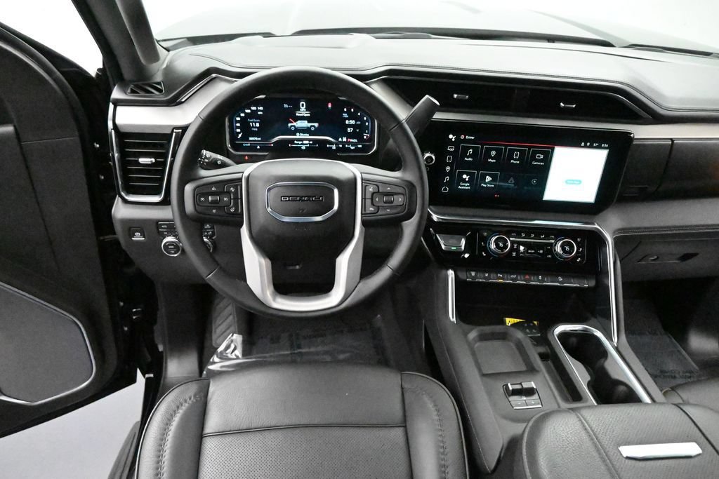 Used 2025 GMC Sierra 3500 Denali w/ Technology Package AWD/4WD image 19