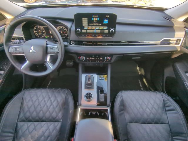 Used 2023 Mitsubishi Outlander SEL image 19