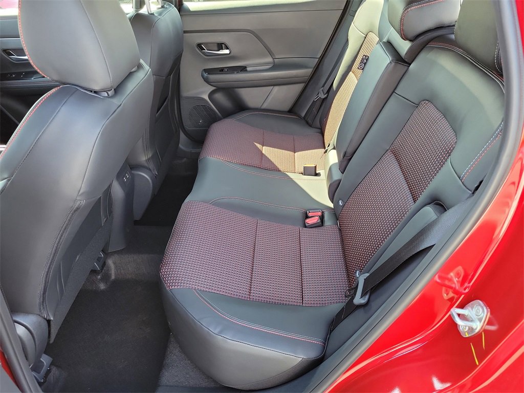 New 2026 Nissan Kicks SR w/ Illumination Package image 12