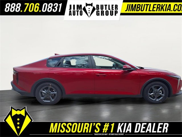 New 2025 Kia K4 LXS image 24