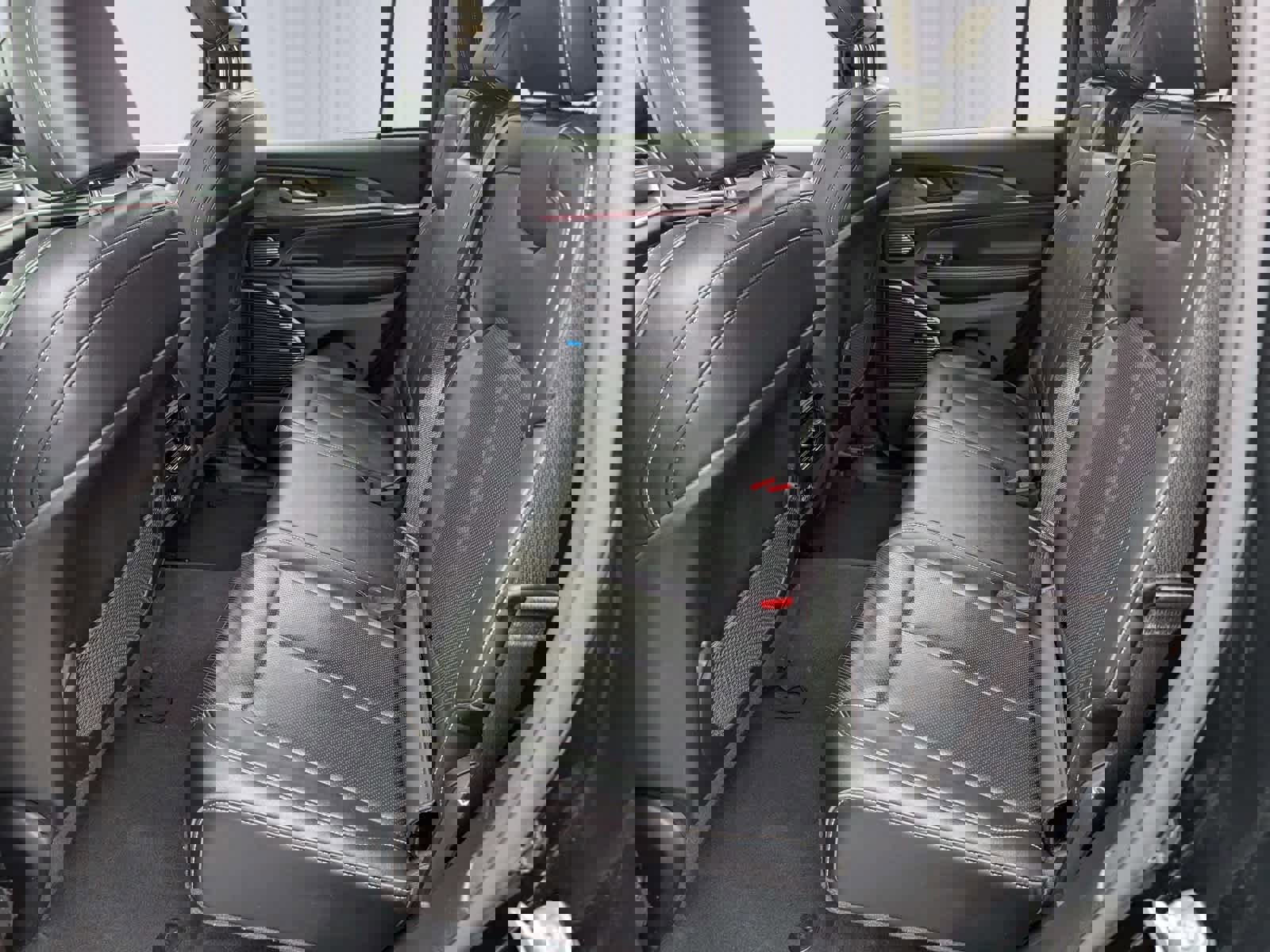 Used 2022 Jeep Grand Cherokee Overland image 17