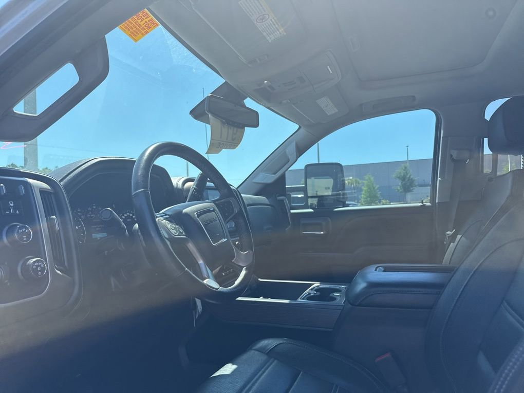 Used 2018 GMC Sierra 2500 Denali AWD/4WD image 6