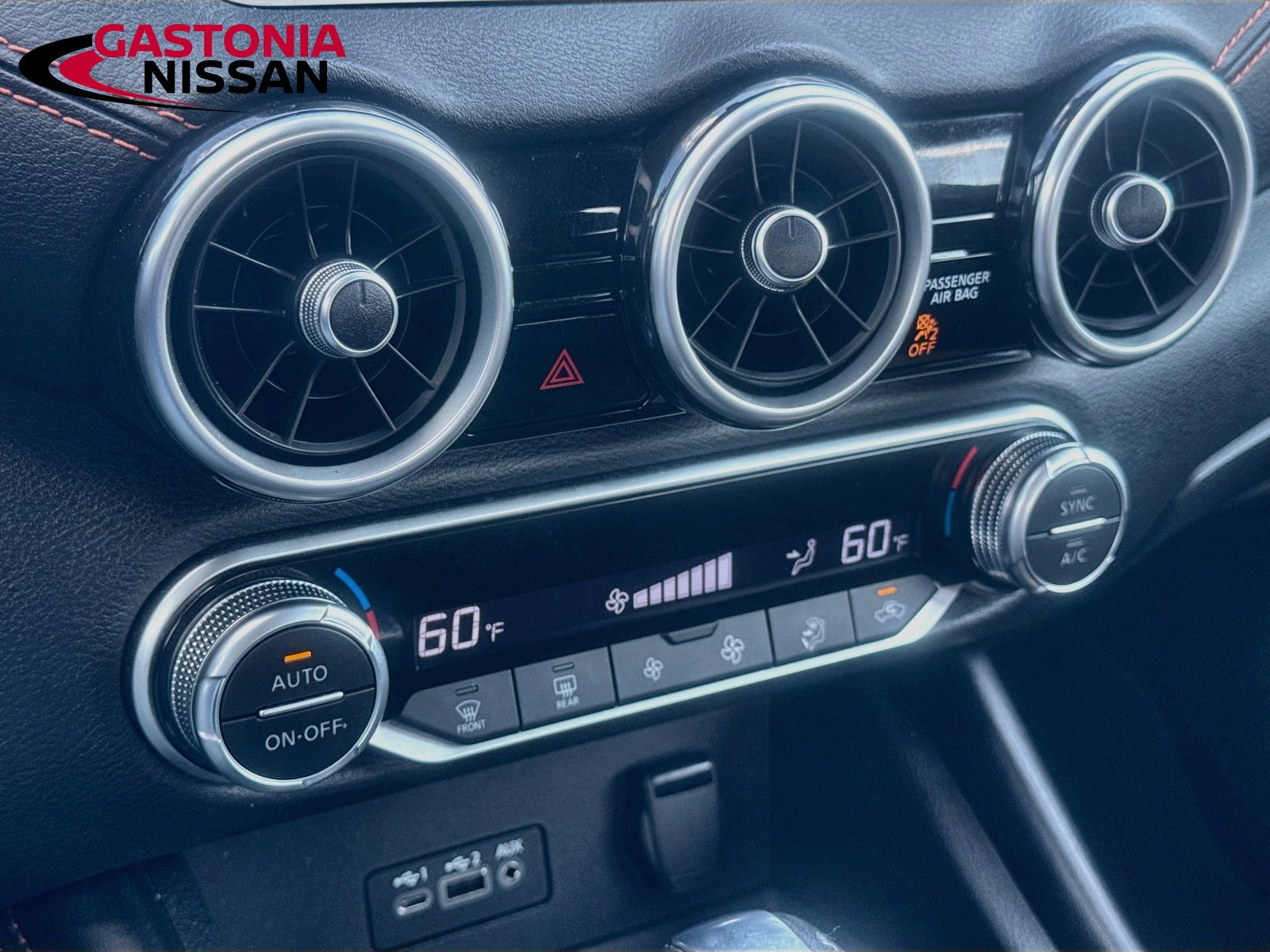 Used 2022 Nissan Sentra SR w/ Electronics Package FWD image 19