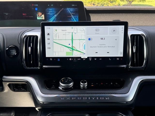 Used 2025 Ford Expedition Platinum w/ Stealth Performance Package AWD/4WD image 23