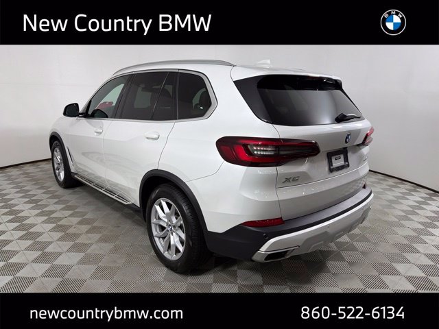 Used 2022 BMW X5 xDrive40i w/ Premium Package AWD/4WD image 5