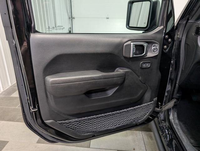 Used 2023 Jeep Wrangler Unlimited Sport w/ LED Headlamp & Fog Lamp Group AWD/4WD image 11