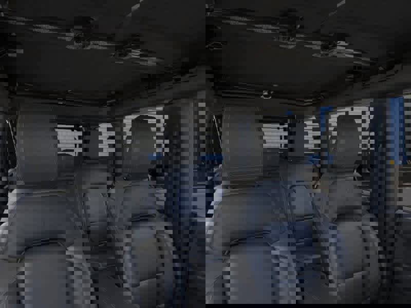 New 2025 Ford Bronco Outer Banks w/ Sasquatch Package image 12