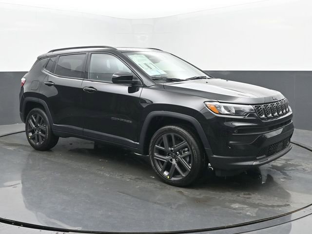 New 2026 Jeep Compass Latitude w/ Sun and Sound Group image 7