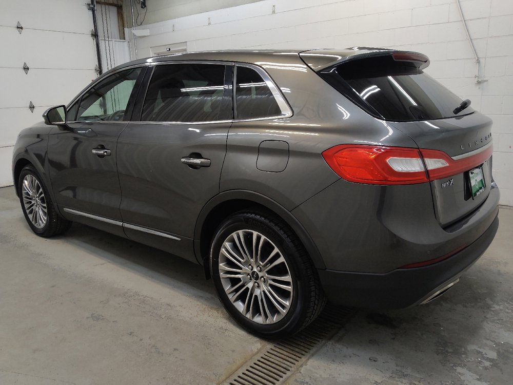 Used 2017 Lincoln MKX Reserve w/ Lincoln MKX Climate Package image 3