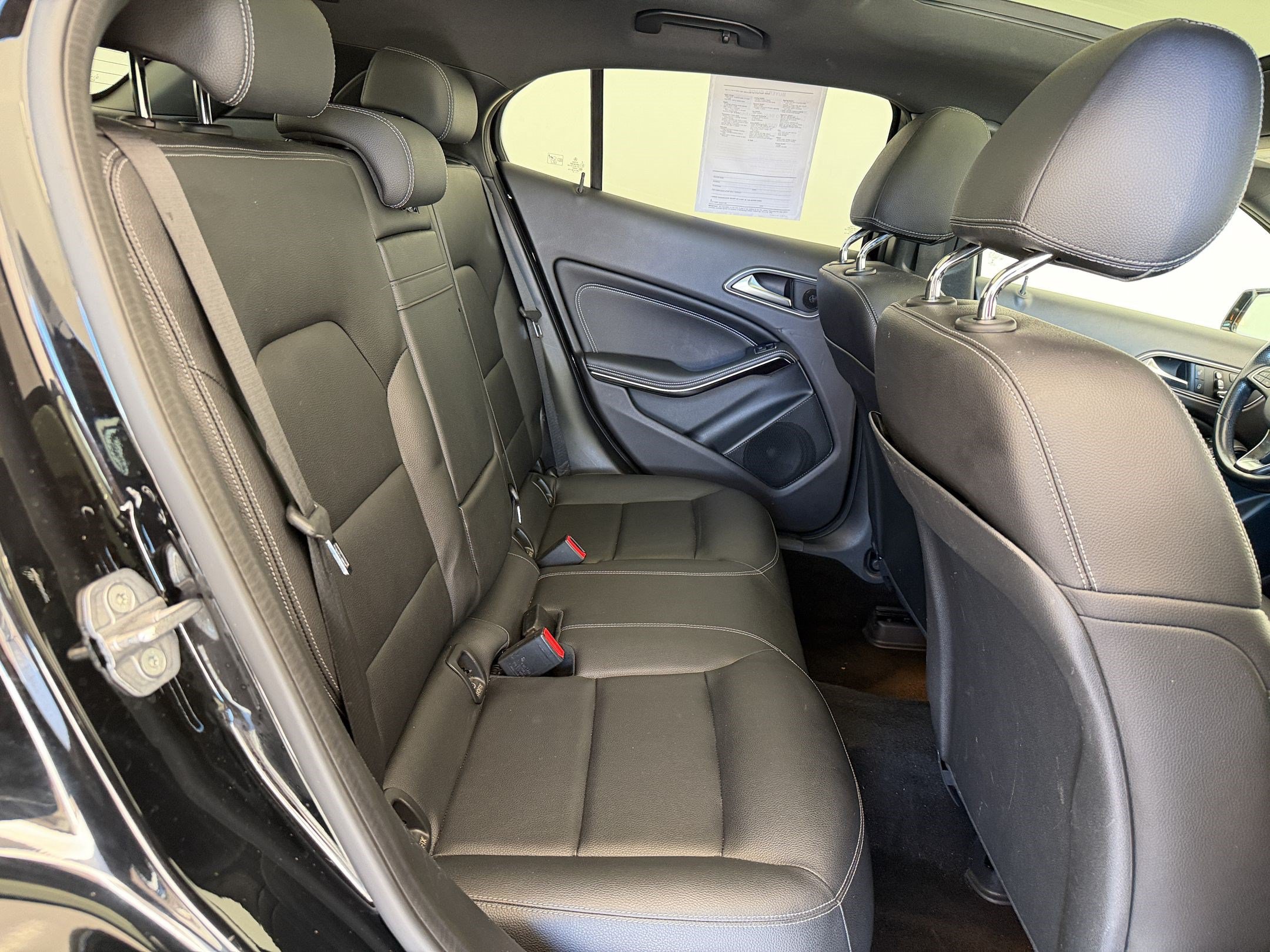 Used 2020 Mercedes-Benz GLA 250 4MATIC image 30