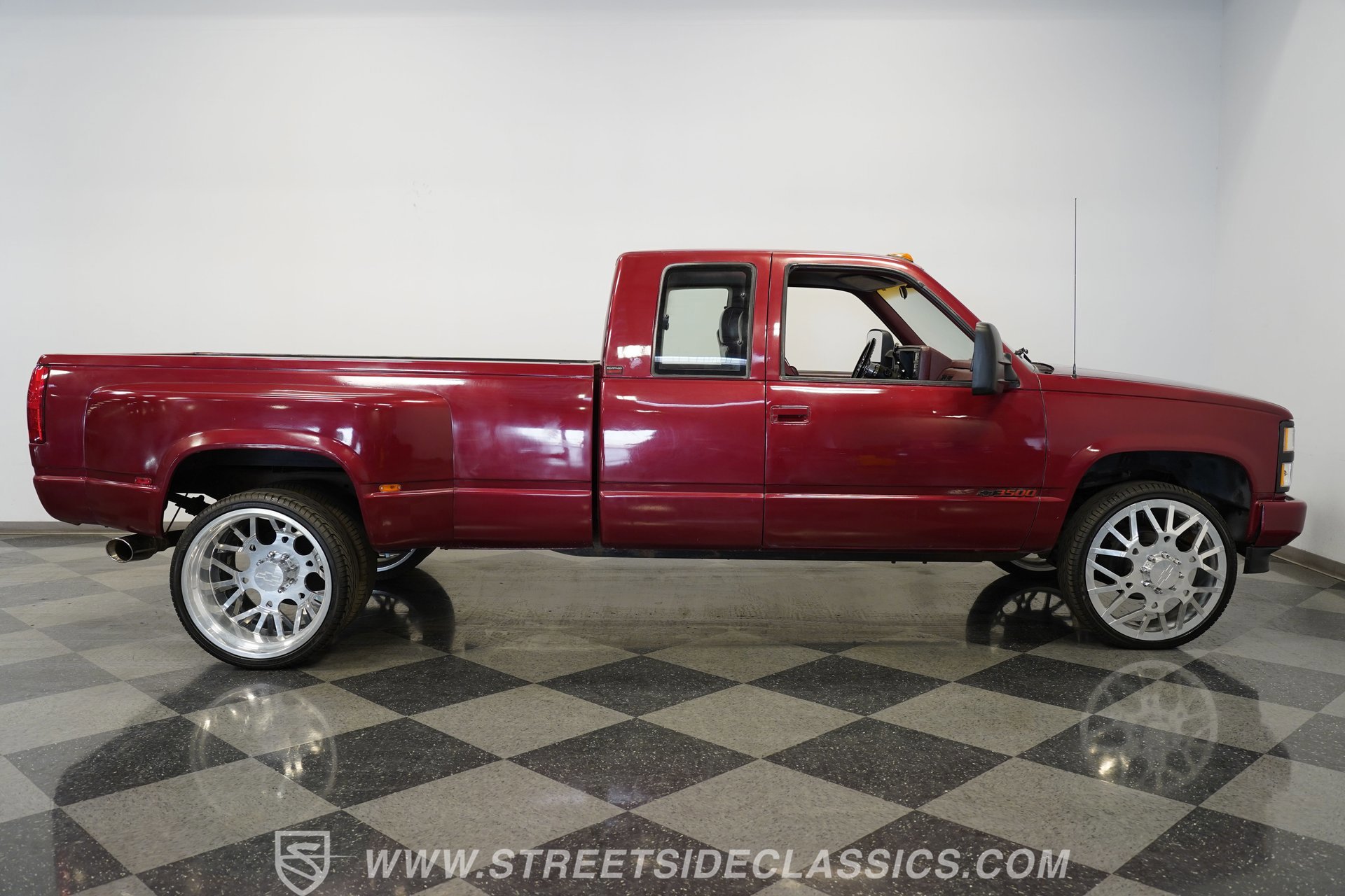 Used 1990 Chevrolet Silverado 3500 2WD Extended Cab image 14