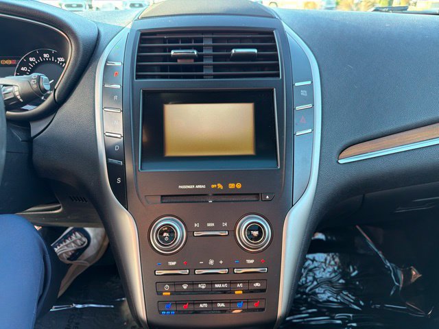 Used 2017 Lincoln MKC Reserve w/ Lincoln MKC Climate Package AWD/4WD image 23