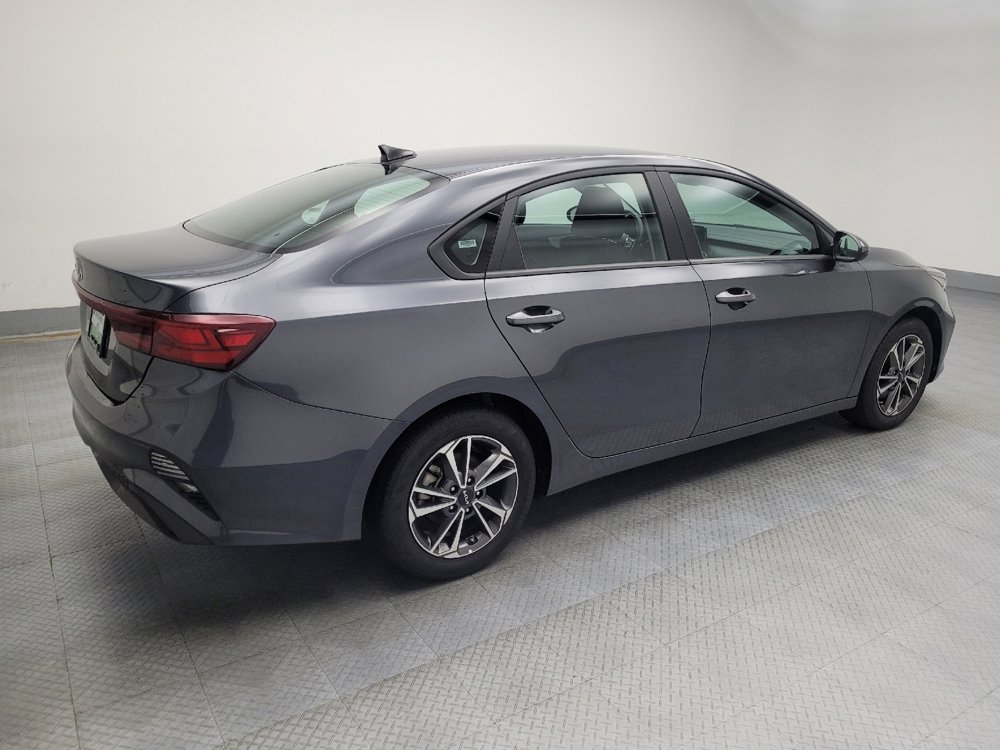 Used 2024 Kia Forte LXS image 10