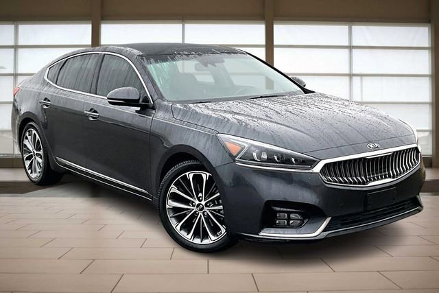 Used 2019 Kia Cadenza Technology image 12