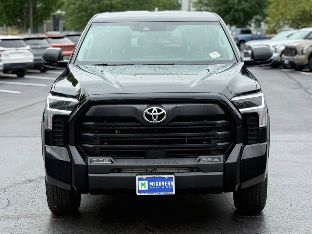 Used 2024 Toyota Tundra SR5 w/ SR5 Convenience Package AWD/4WD image 12