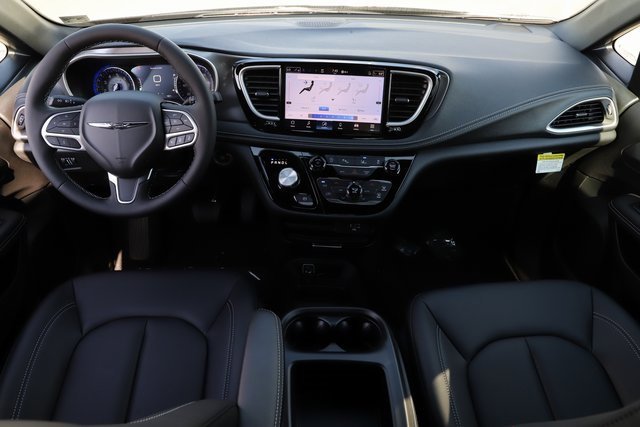 New 2026 Chrysler Pacifica Select image 23