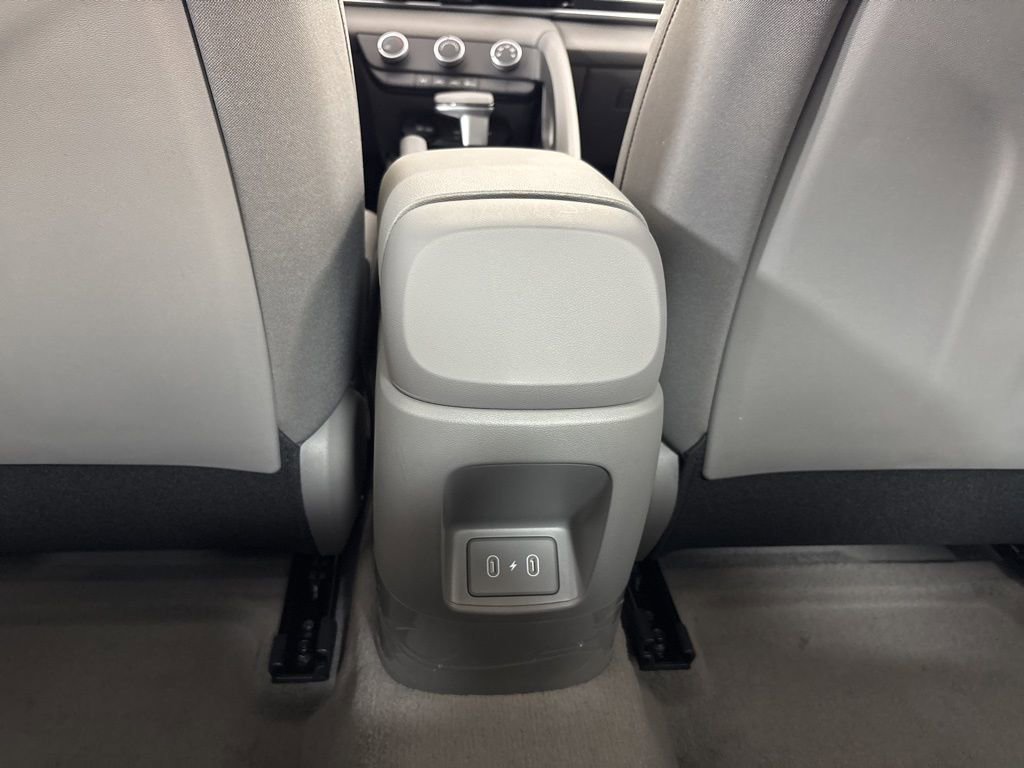 New 2026 Hyundai Elantra SE FWD image 26