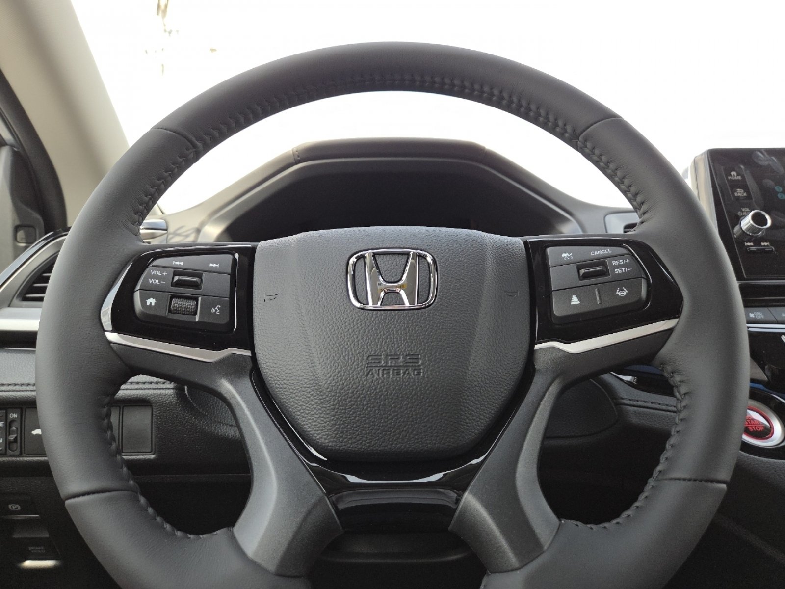 New 2026 Honda Odyssey Touring image 29