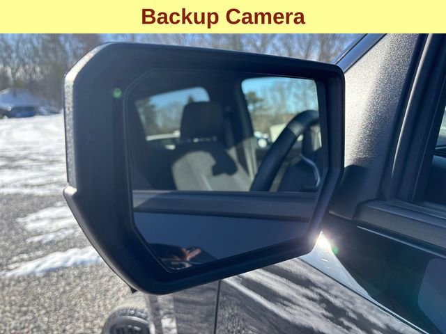 Used 2024 Chevrolet Colorado LT w/ LT Convenience Package image 8