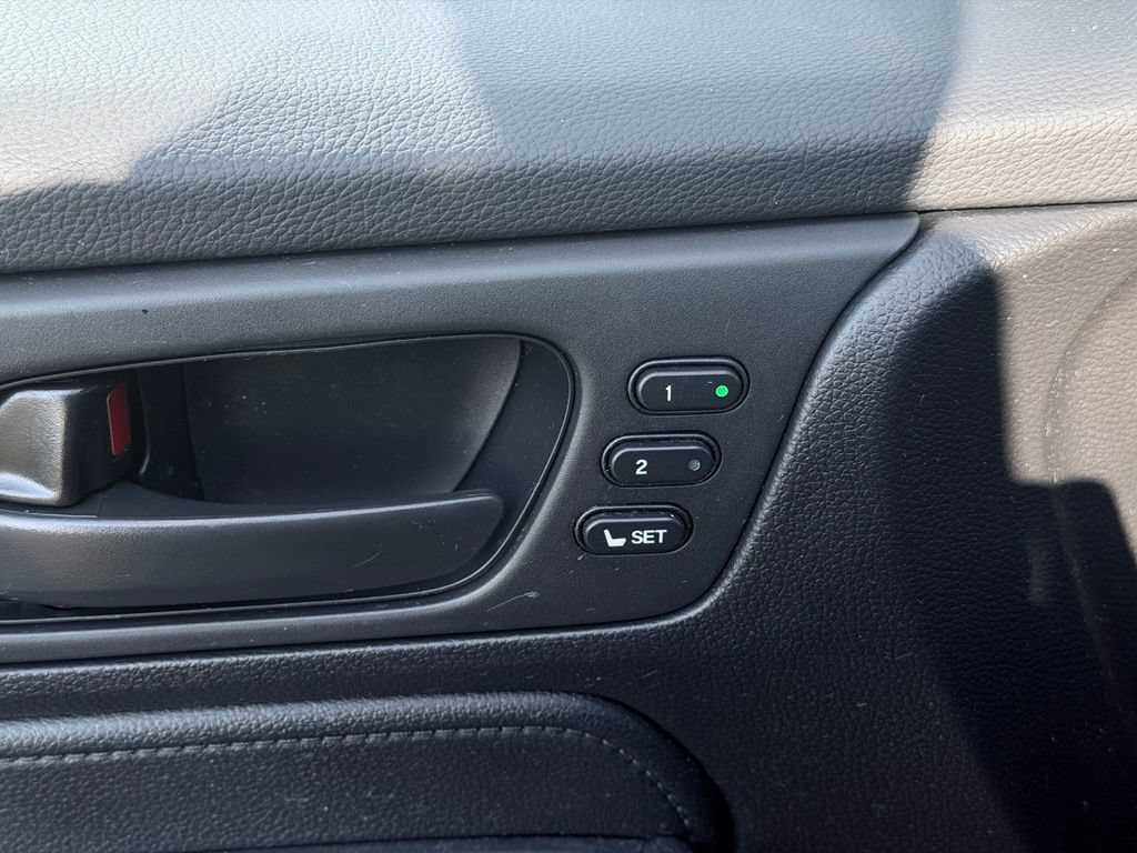 Certified 2025 Honda Odyssey Sport-L image 17