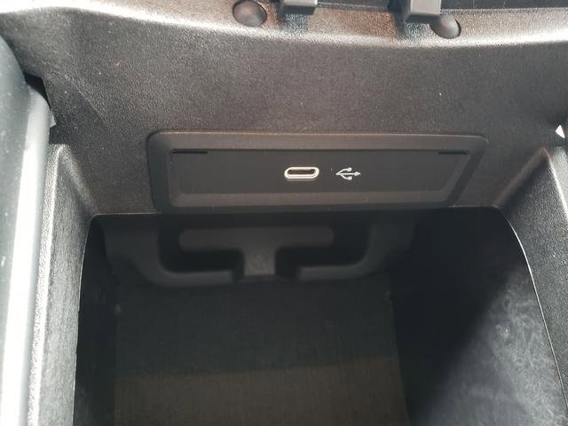 New 2025 Mercedes-Benz GLE 53 AMG 4MATIC Coupe image 31