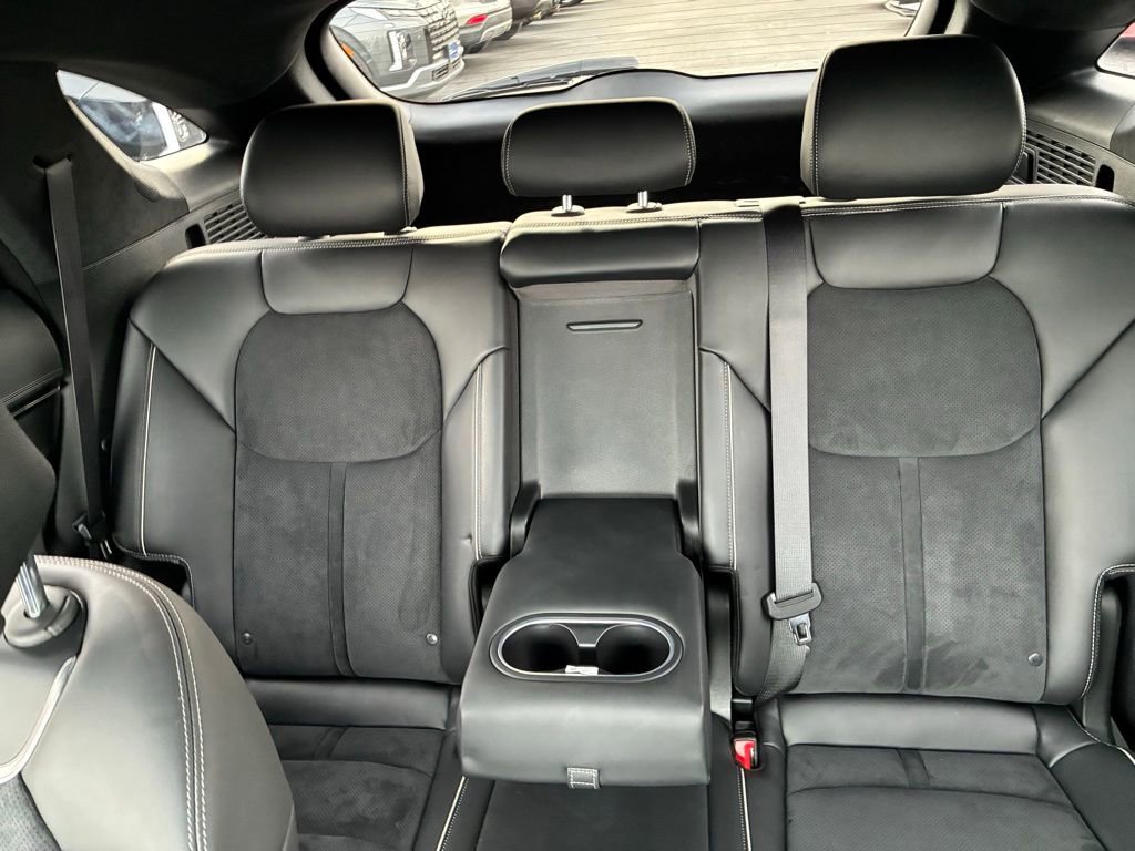 Used 2022 Genesis GV70 3.5T Sport w/ Sport Prestige Package image 15