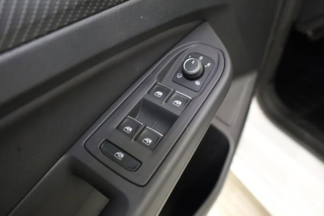 Used 2024 Volkswagen Golf R image 17