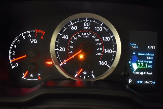 Used 2020 Toyota Corolla SE w/ Carpet Mat Package (TMS) FWD image 25