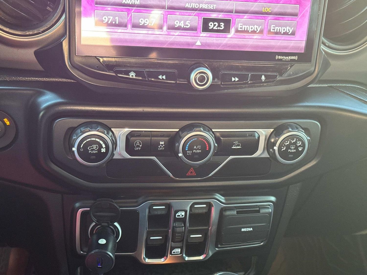 Used 2021 Jeep Wrangler Unlimited Sport image 28