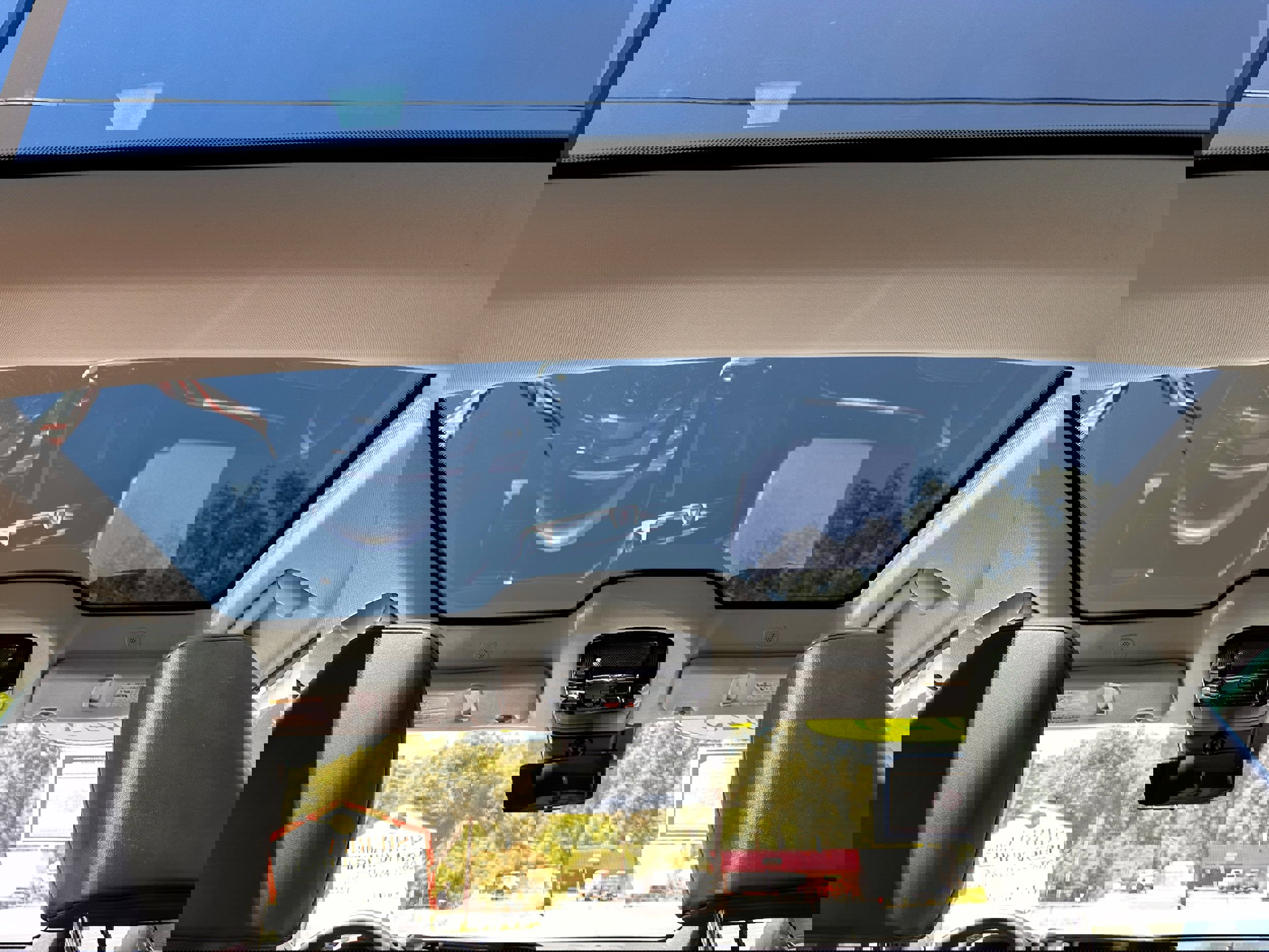 Used 2023 Lexus RZ 450e Premium image 13